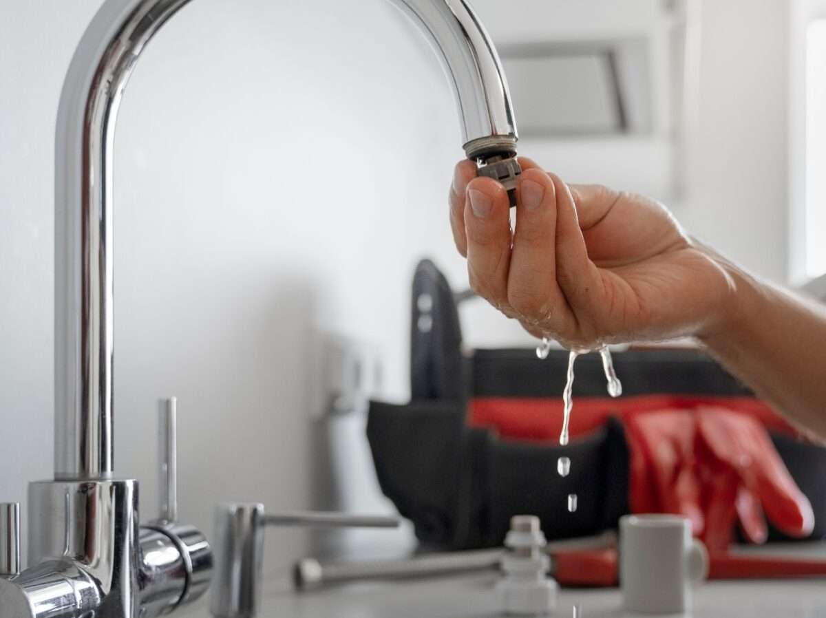 Common Plumbing Problems in Homes in Lucknow (And How Professional Services Can Help)